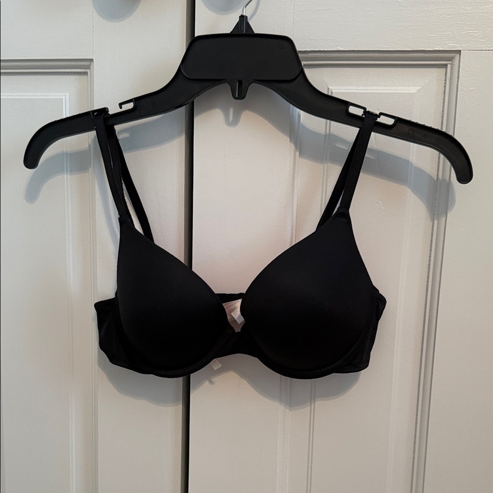 PINK Victoria's Secret Black Bra